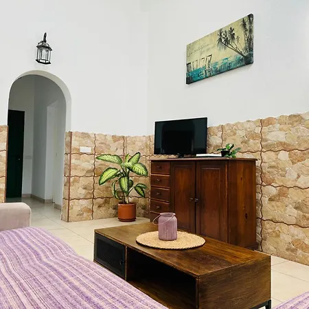 Casa Flora By Vulcano Homes Apartment